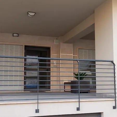 Ai Piedi Della Collina Melfi