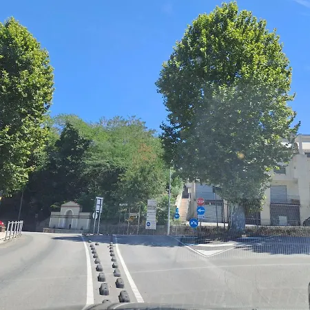 Ai Piedi Della Collina Lägenhet Melfi