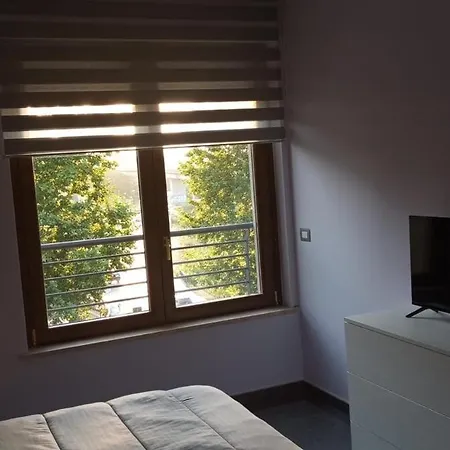 Ai Piedi Della Collina Lägenhet