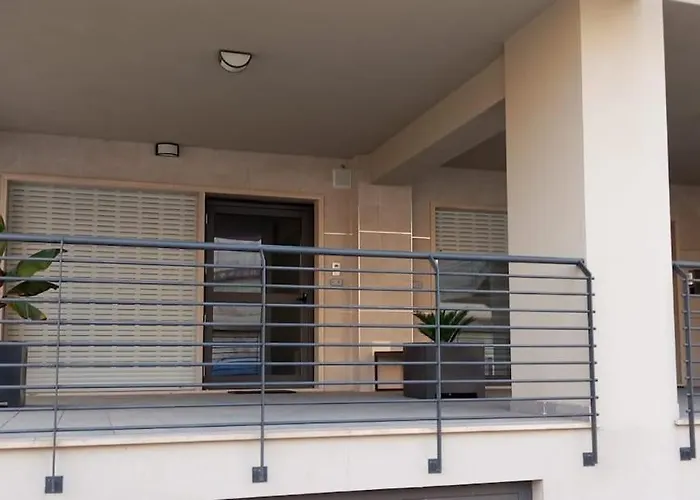 Ai Piedi Della Collina Melfi