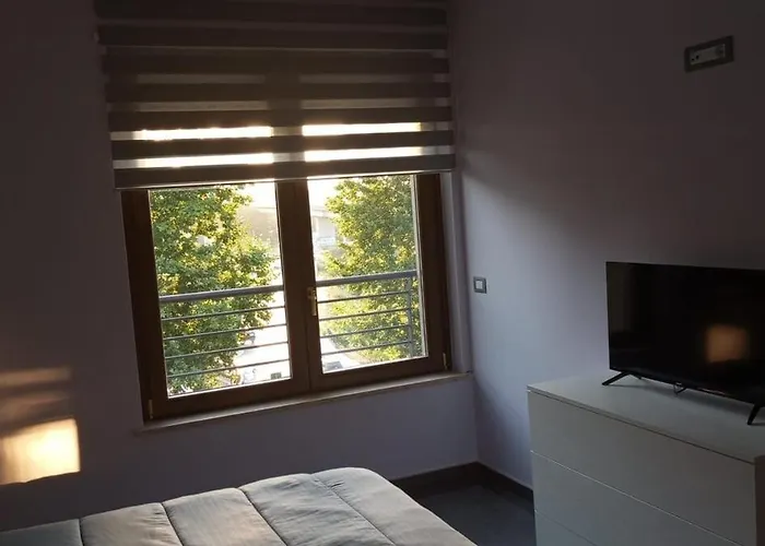 Ai Piedi Della Collina Appartamento