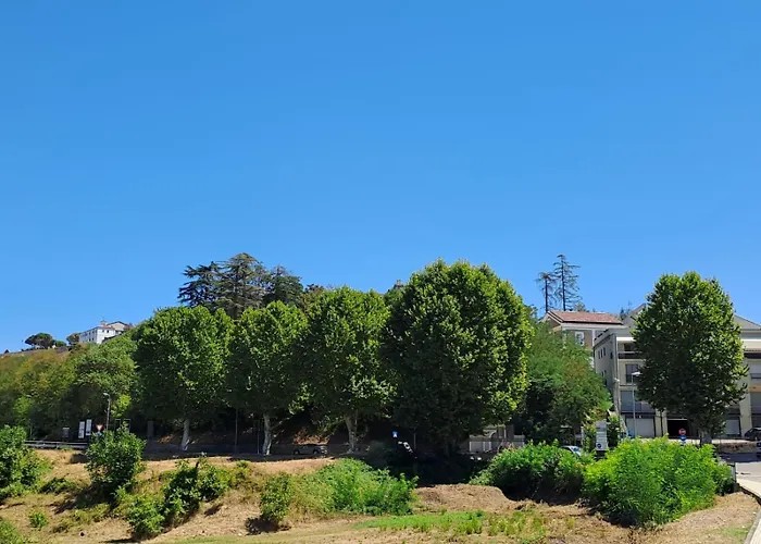 Ai Piedi Della Collina Appartamento Melfi